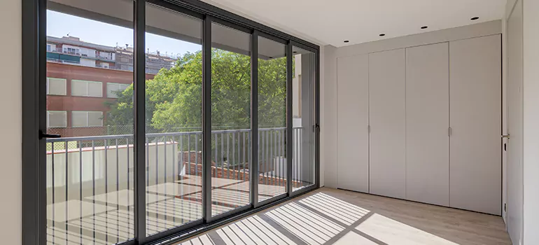 Aluminum Glazed Window Installation in Doral, FL
