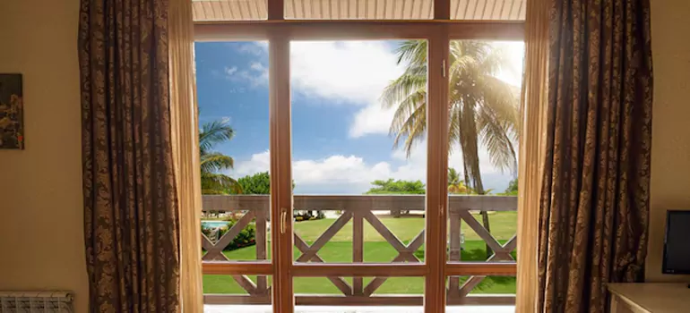 Residential Garden Window Enclosure Repair in Doral, FL